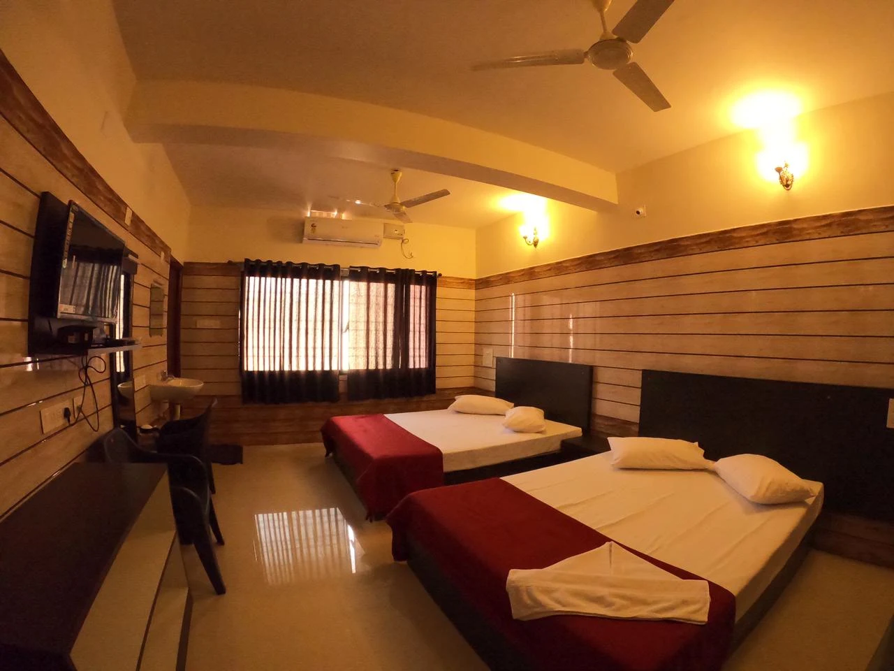 Standard room at Yamuna Vihar Tourist Home in Kollur